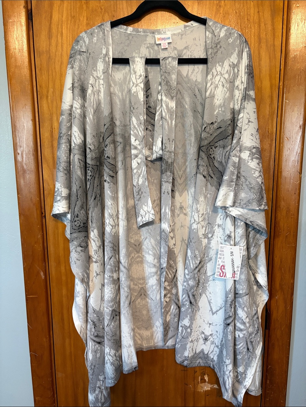 NWT LuLaRoe Savannah Gray Marble Kimono Cover - Size Small/Medium - Fits 4-10